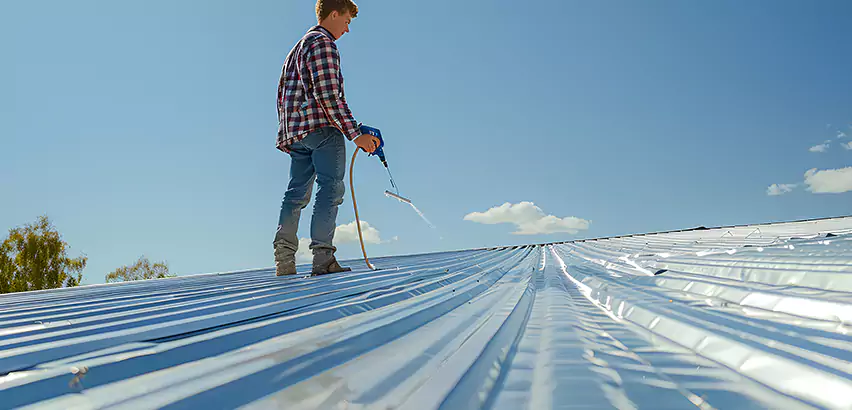 EPDM Roofing Installation Drip Edge in Des Plaines