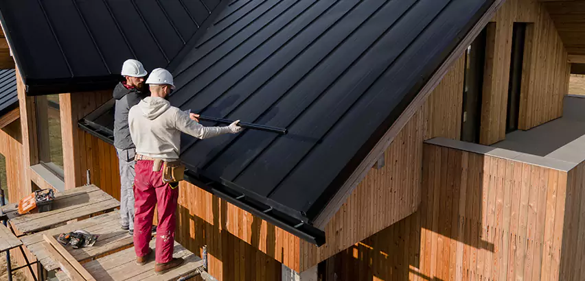 Metal Barn Roof Repair in Des Plaines