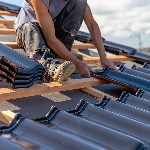 Why Des Plaines, IL Homeowners Choose Des Plaines Roofing Pro for Hail Damage Repairs?