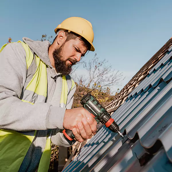 Why Des Plaines, IL Property Owners Choose Des Plaines Roofing Pro for Roof Restoration?